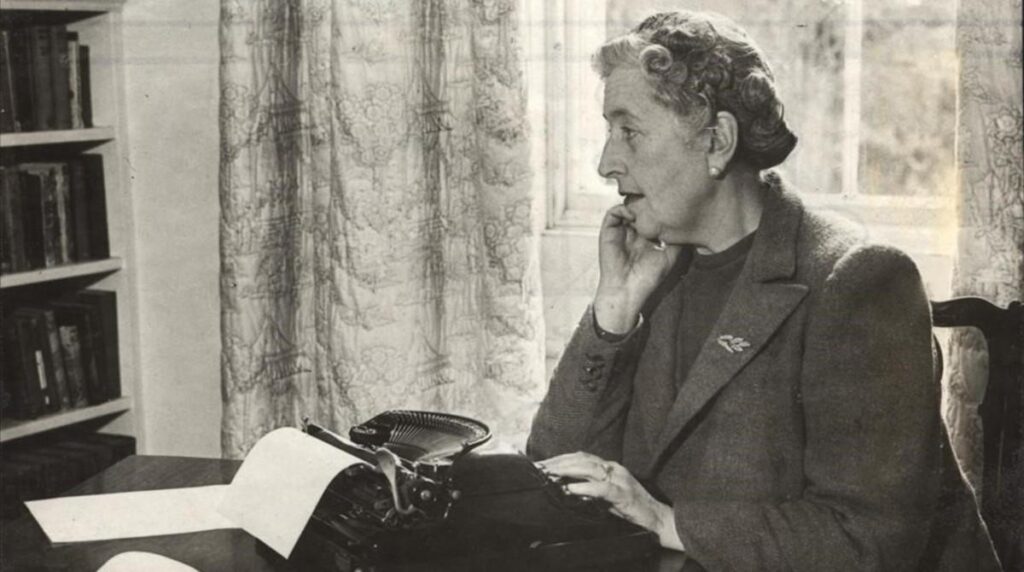 Qué hizo famosa a Agatha Christie